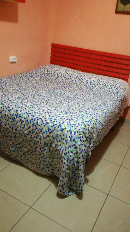Comoda Habitacion 圣维森特德尔拉斯佩奇 外观 照片